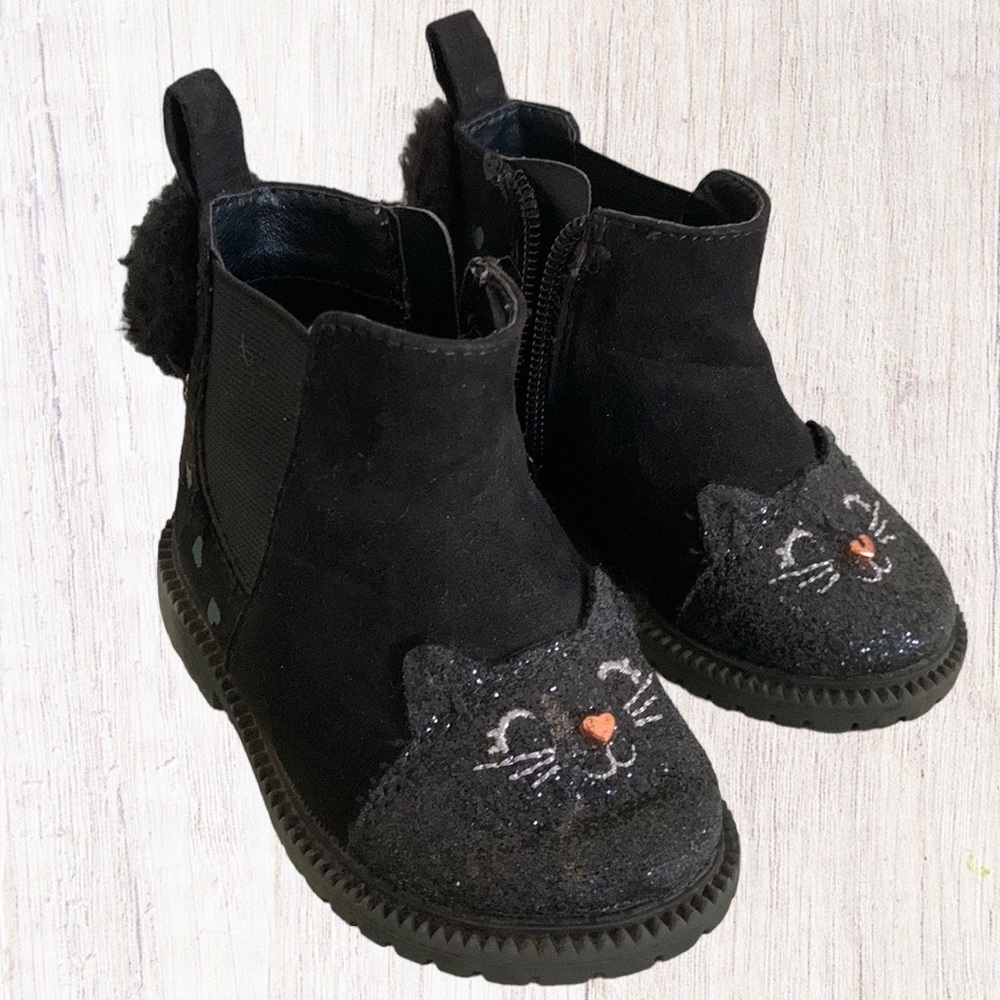 Cat Boots Size 4